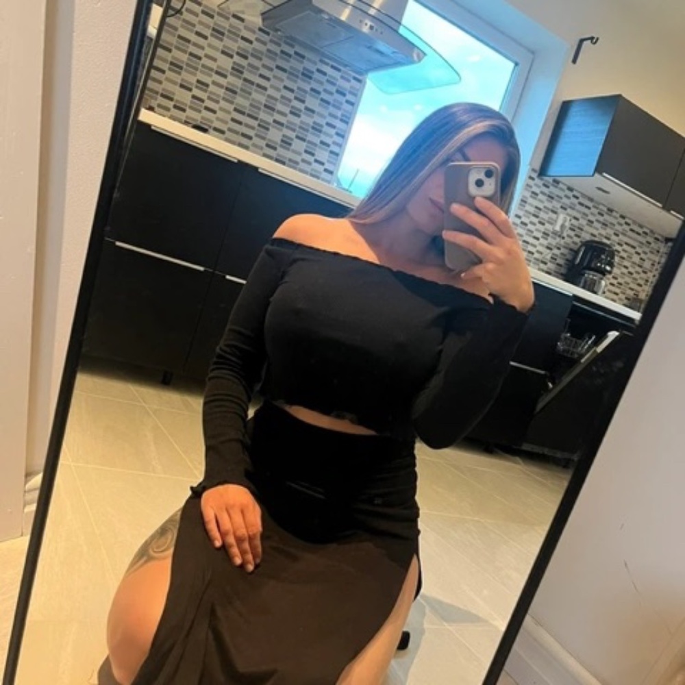 Black Amisu Tank Top